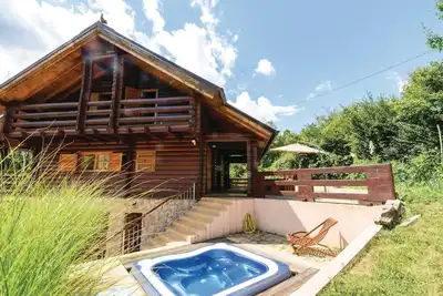 Image de Superbe maison à Krasic avec WiFi