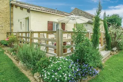 Image de Maison cosy de 2 chambres Ă Saint-Agne