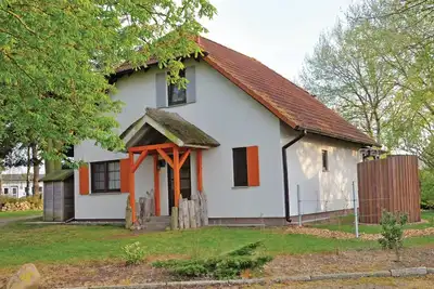 Image de Belle maison à Fuhlendorf avec WiFi