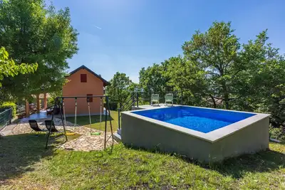 Image de Maison Nado (86301-K1) - Krsan