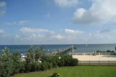 Image de (78) Appartement 3 pièces - vue directe sur le lac - immeuble d'habitation Atlantik