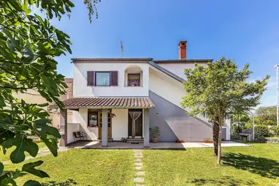 Image de Bel appartement à Fazana avec WiFi