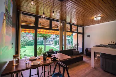 Image de Appartement de vacances à seulement 250 m de la plage de sable de la Côte d'Or