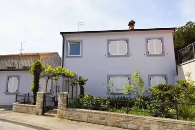 Image de Appartement de vacances au bord de la mer avec climatisation