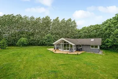 Image de Superbe maison Ă Vemb avec sauna