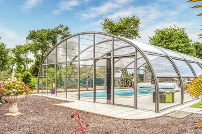 Image de Superbe maison à Pommeret avec sauna