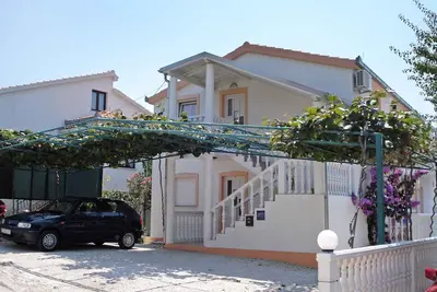 Appartement de vacances avec balcon donnant sur la mer