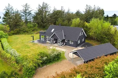 Image de Maison confortable Ă Tarm avec sauna