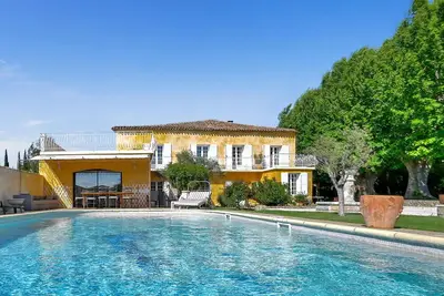 Image de Belle maison Ă L'Isle sur la Sorgue
