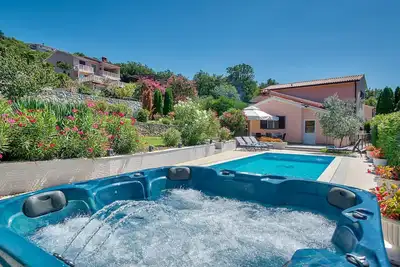 Image de Belle maison à Labin avec jacuzzi