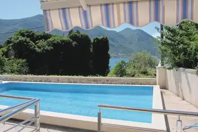 Image de Bel appartement Ă Kotor avec WiFi