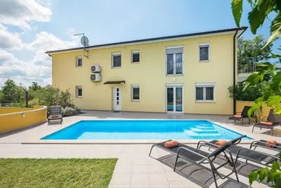Image de Superbe maison de 4 chambres à Perci