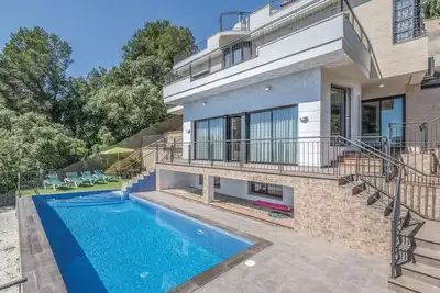 Image de Belle maison à Santa Susanna avec.