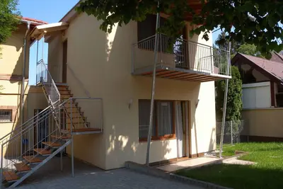 Image de Appartement de vacances avec des équipements modernes à seulement 120 mètres de la plage