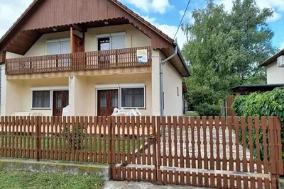 Image de Maison de vacances avec des installations modernes
