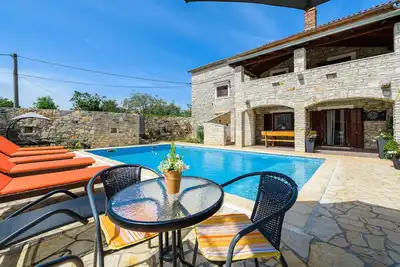 Image de Superbe maison Ă Svetvincenat avec WiFi