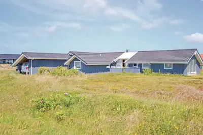 Image de Superbe maison à Hvide Sande avec sauna