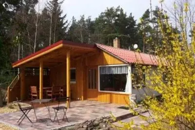 Image de Bungalow am LĂĽbbesee - Bungalow