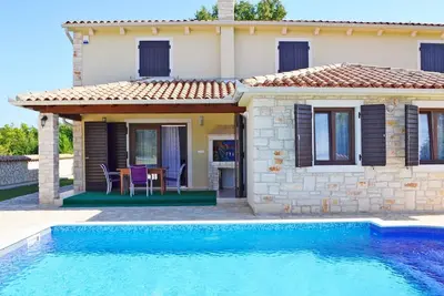 Image de Maison de vacances avec piscine