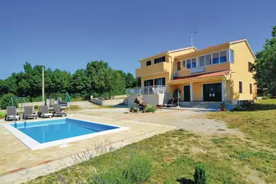 Image de Belle maison à Labin avec WiFi
