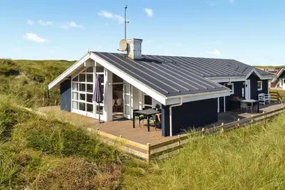 Image de Superbe maison à Hvide Sande avec sauna