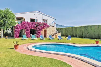 Image de Belle maison à Calonge avec WiFi