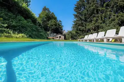Image de Maison de vacances dans un emplacement calme et avantageux