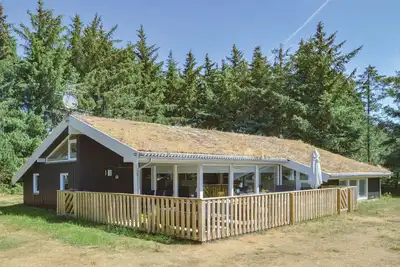Image de Superbe maison à Saltum avec sauna
