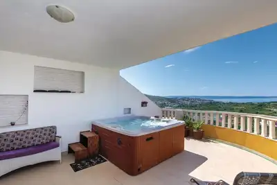 Image de Superbe appartement Ă Zrnovnica