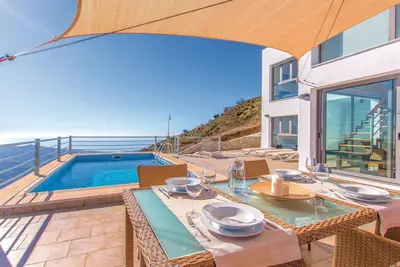 Image de Superbe maison de 4 chambres à Cómpeta