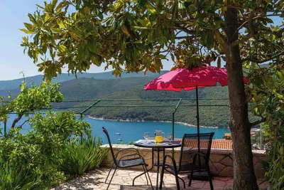 Image de Studio avec vue sur la mer