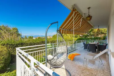 Appartement de vacances avec climatisation et terrasse