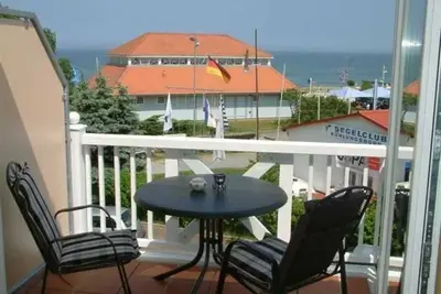 Image de (190) Appartement 3 pièces vue lac - Immeuble de rapport à la mer Baltique