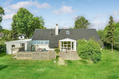 Image de Belle maison à Glesborg avec WiFi
