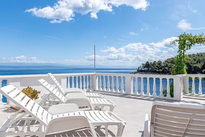 Image de Superbe maison Ă Crnja Luka avec WiFi