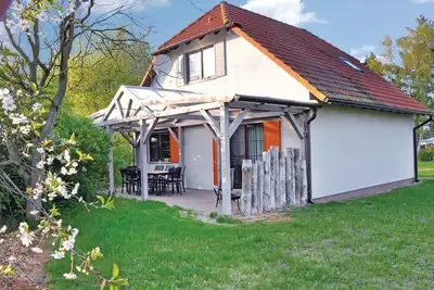 Belle maison à Fuhlendorf avec WiFi