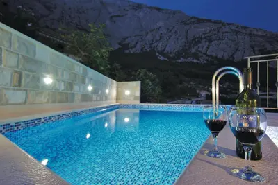 Image de Maison confortable à Makarska avec.