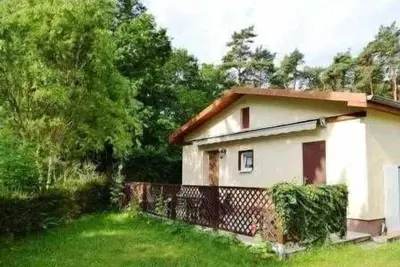 Image de Chalet à la campagne à 50 m du lac - Ferienhaus am Wadehäng