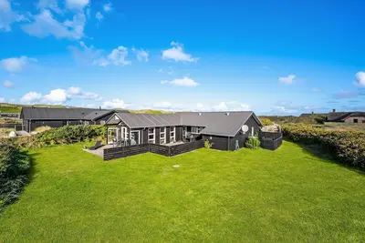 Image de Belle maison à Hvide Sande avec WiFi