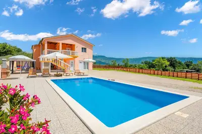 Image de Superbe maison de 3 chambres Ă Podpican