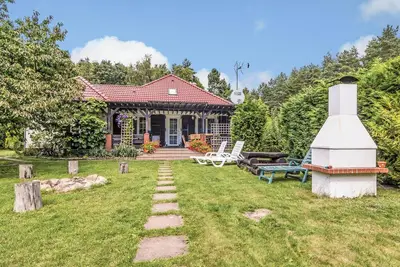 Image de Superbe maison Ă Karsko avec sauna