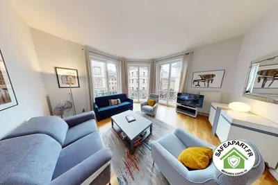 Image de bleu mesange 90m2 city center 2br 2bth