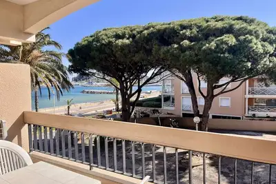 Image de Appartement avec Terrasse, Clim, Parking Privé - Cavalaire-sur-Mer