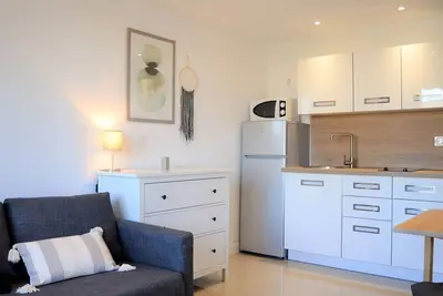Image de Studio 2 pers au Lavandou, près plage, parking, ménage inclus