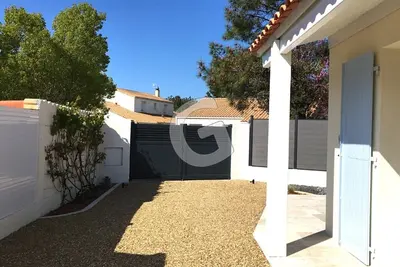 Image de Maison près de la plage, 3 chambres, terrasse et parking à La Tranche sur Mer