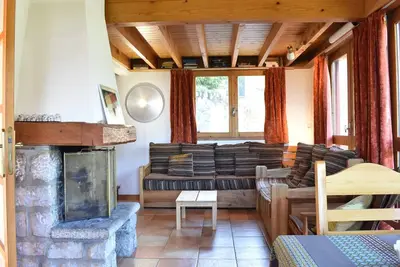Image de Chalet à Méribel: 5 pièces, 8-10 pers, proche remontées, pistes et commerces, parking inclus