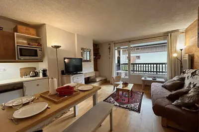 Image de Studio cabine à Méribel, 4 personnes, terrasse sud, parking privé, casier à skis, lave-linge
