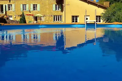 Image de Homerez - Maison privée à Saint-Cernin-de-l'Herm