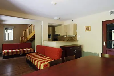 Image de Appartement T3 au pied des pistes avec balcon, parking couvert et accès Spassio à Peyragudes