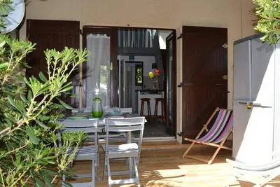 Image de Villa 2 pièces mezzanine, piscine, proche plage, 2 terrasses, Bbq, parking, calme.